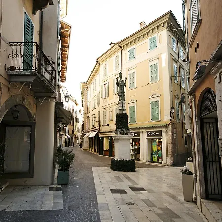 Vittorio * Salò